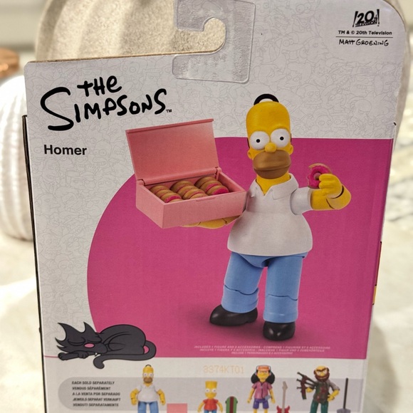 The Simpsons 5 Inch Homer Action Figure - Picture 3 of 4